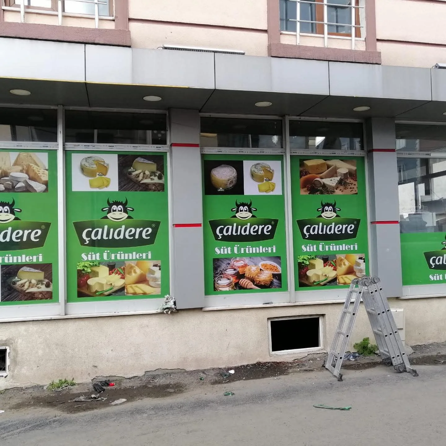 Çalıdere Süt Ürünleri — Cam kaplama